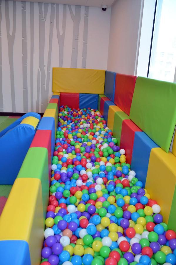 מנאמה The Lodge Suites מראה חיצוני תמונה