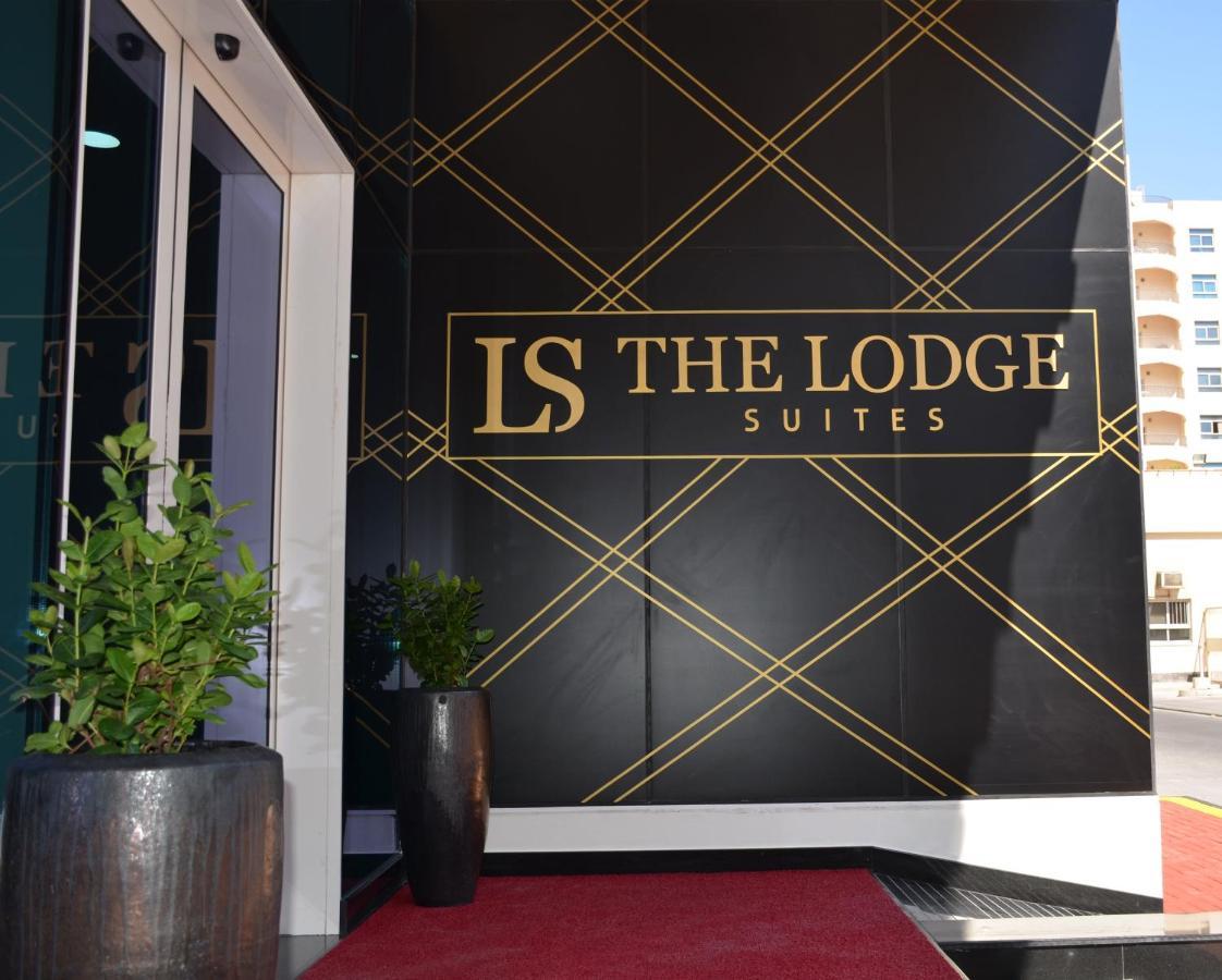 מנאמה The Lodge Suites מראה חיצוני תמונה